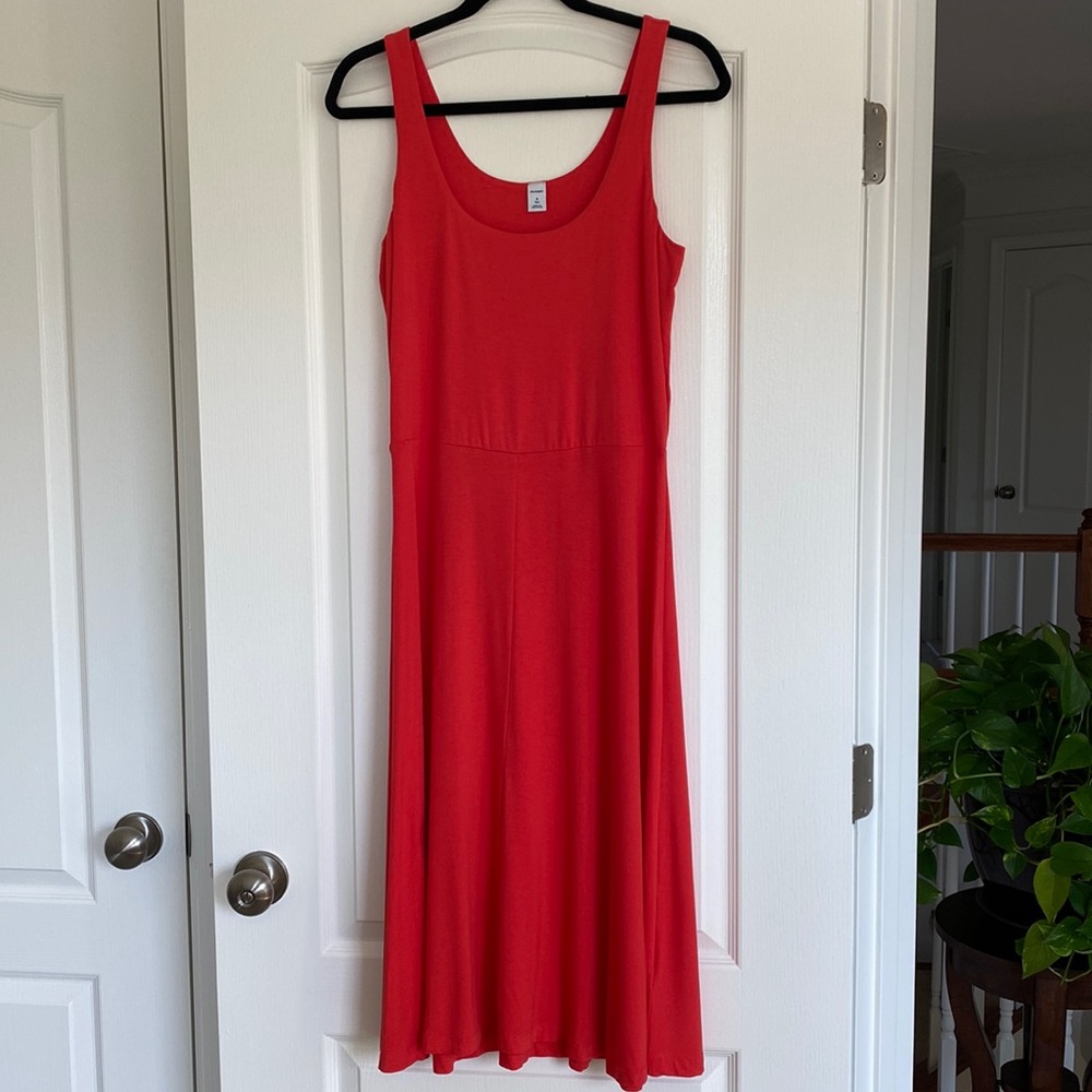 Orange-coral scoop neck tank midi dress